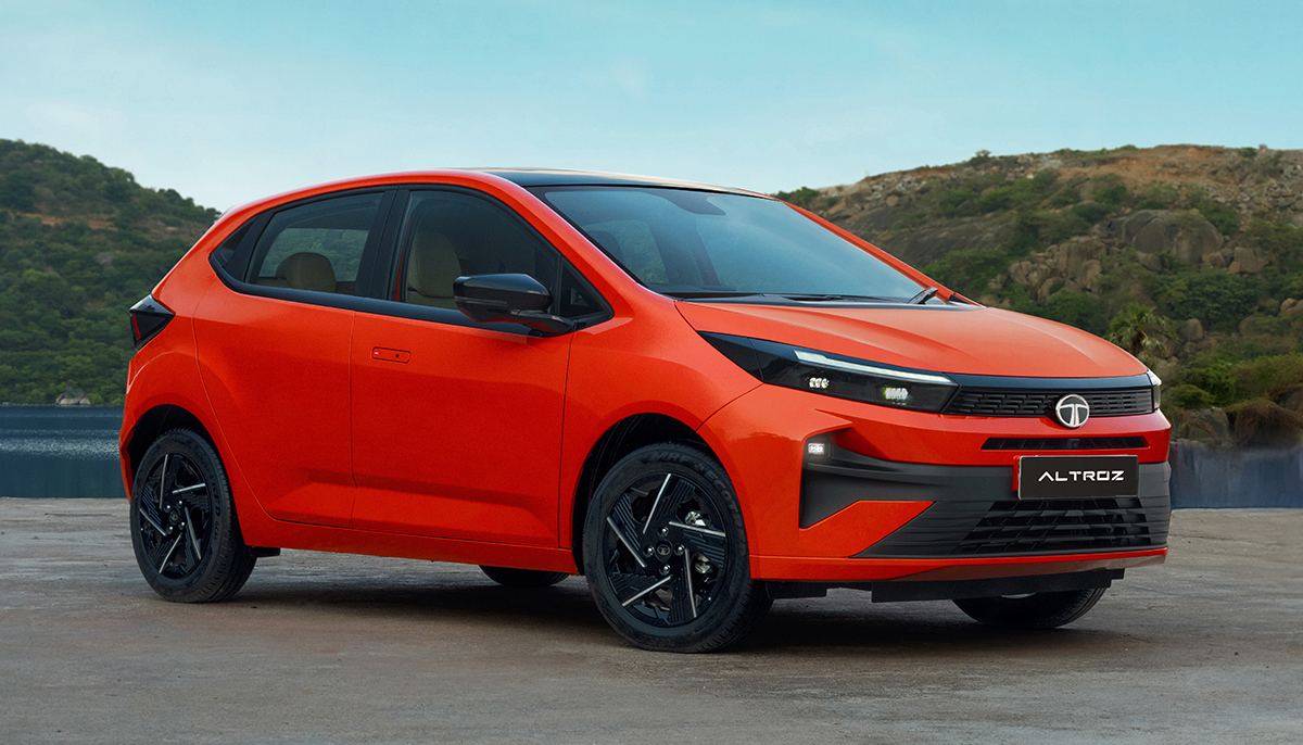 Tata Altroz Facelift Launched – Price, Features, Engine and Technology